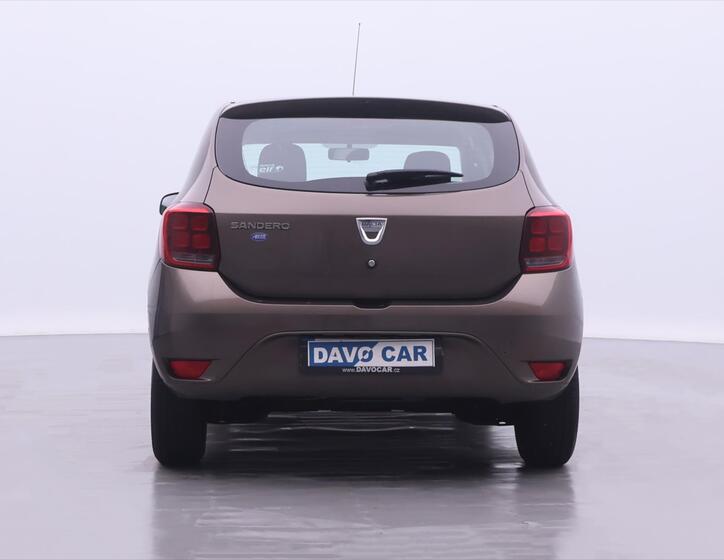 Dacia Sandero 6