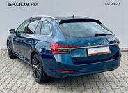 Škoda Superb 8