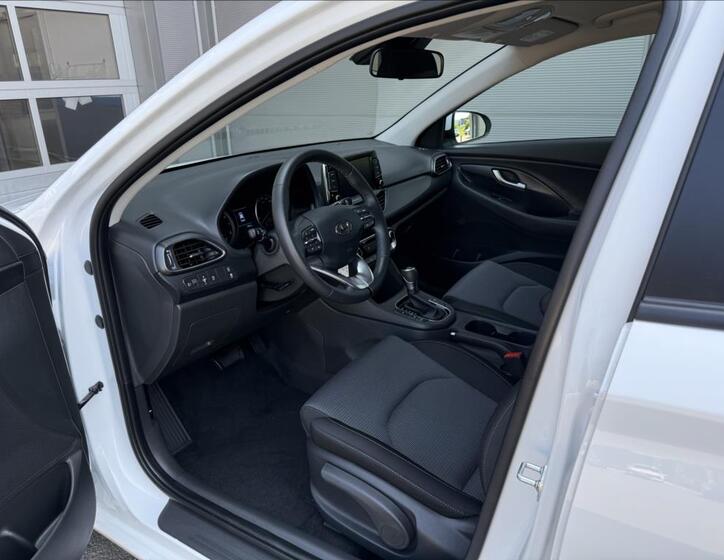Hyundai i30 8
