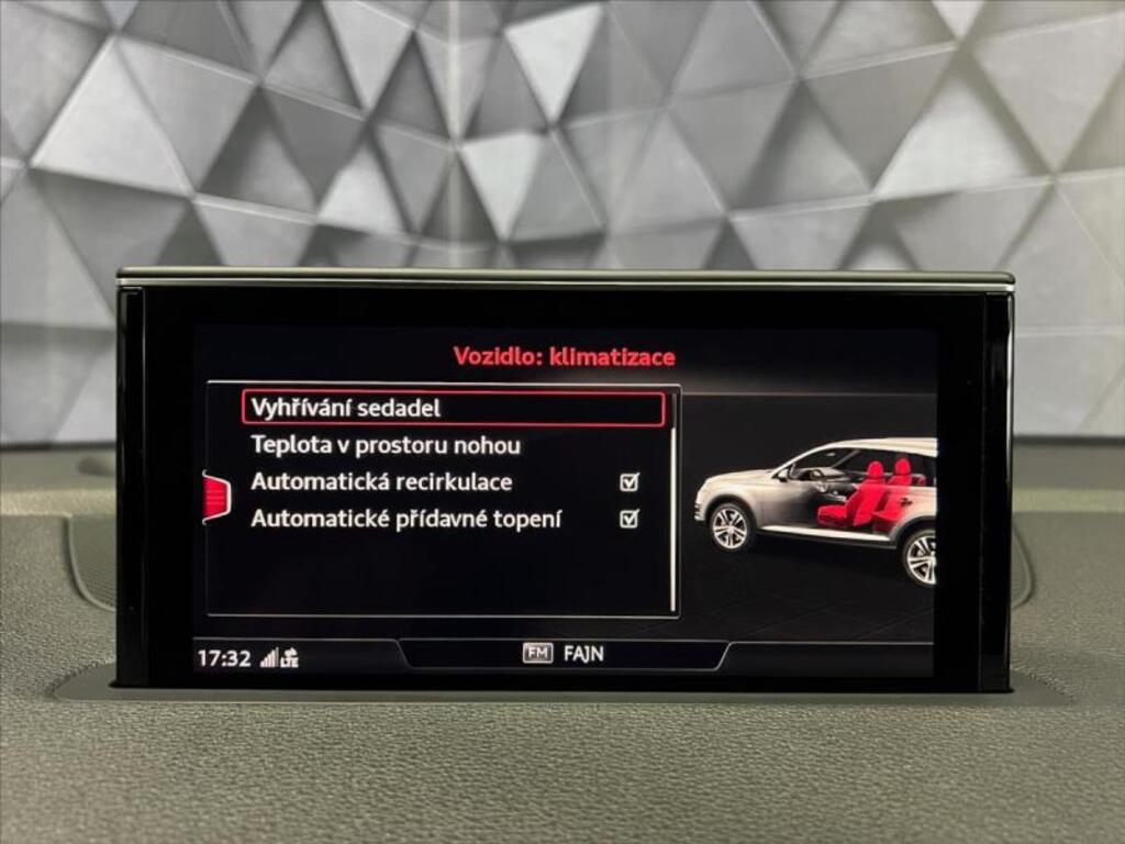 Audi SQ7 20