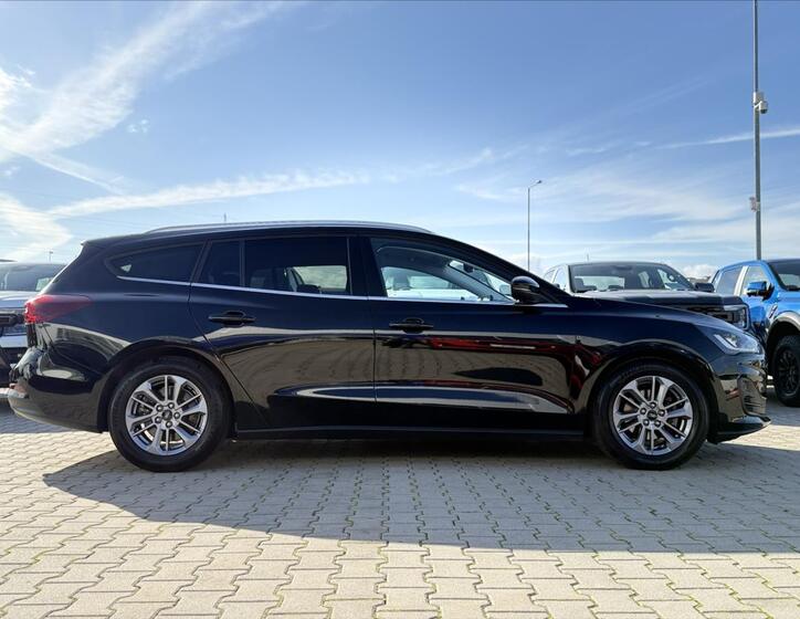 Ford Focus 6