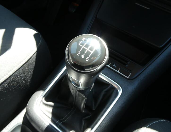 Volkswagen Tiguan 30