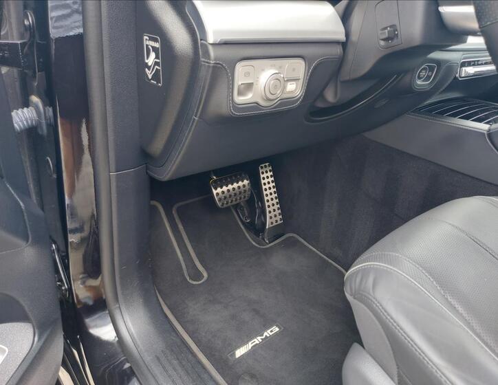 Mercedes-Benz GLS 29