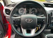 Toyota Hilux 19