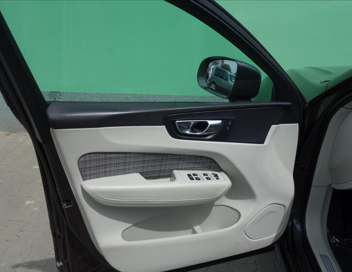Volvo XC60 26