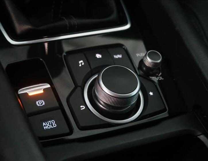 Mazda 6 18