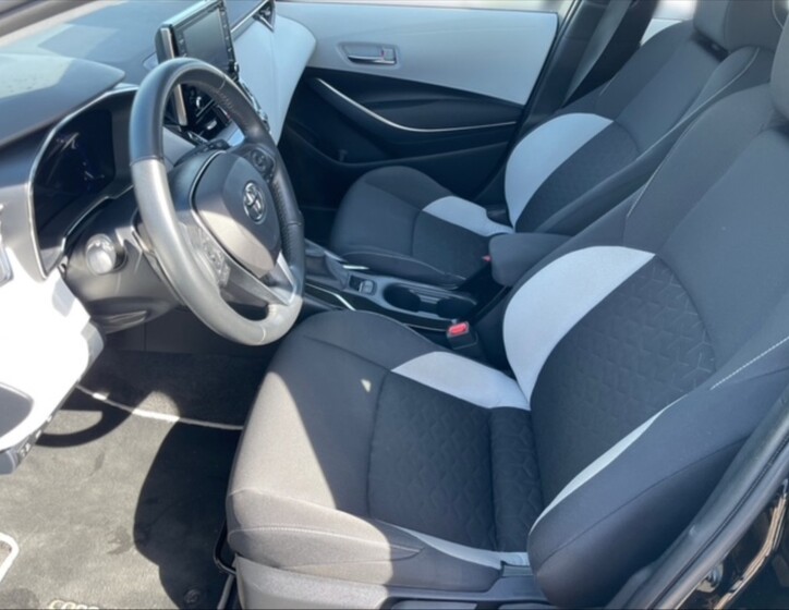 Toyota Corolla 6