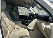 Toyota Land Cruiser 13