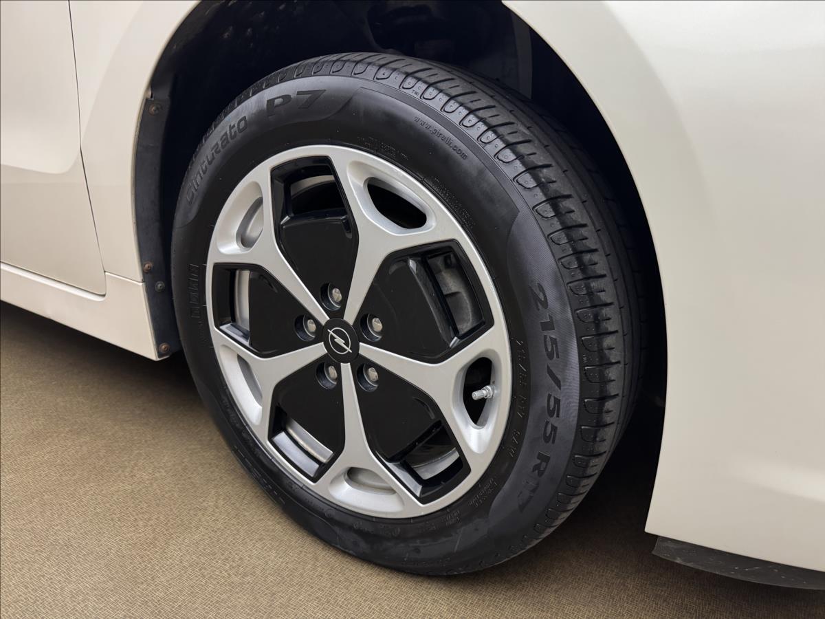 Opel Ampera