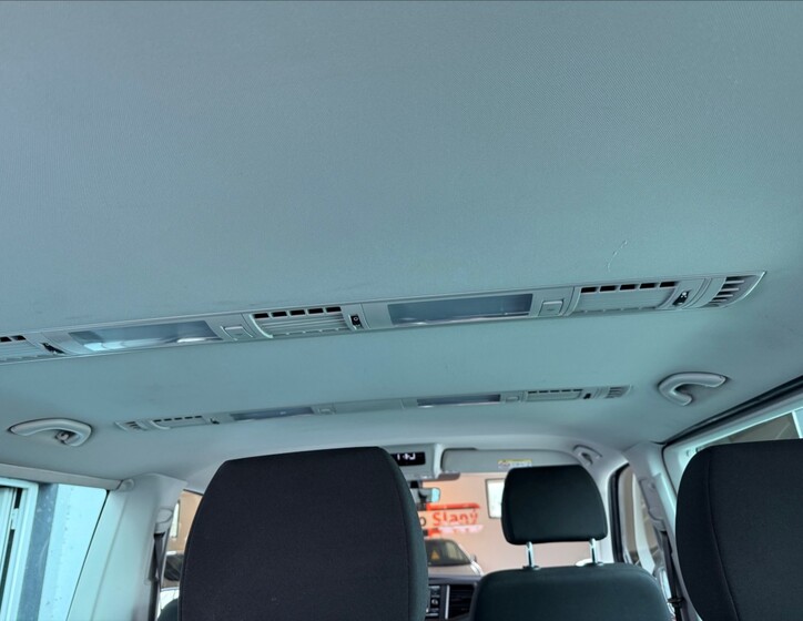 Volkswagen Caravelle 20