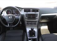 Volkswagen Golf 13