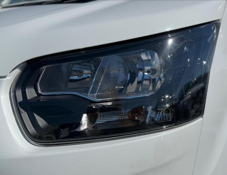 Ford Transit 10