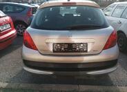 Peugeot 207 5