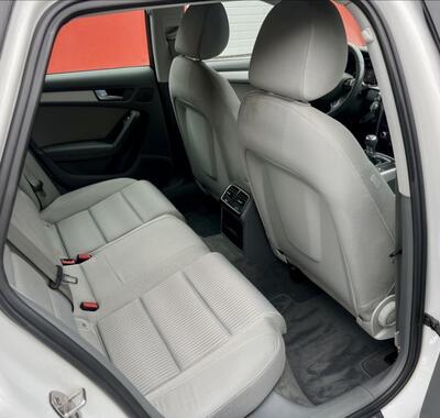 Audi A4 16