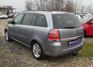 Opel Zafira 6