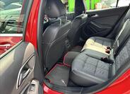 Mercedes-Benz GLA 11