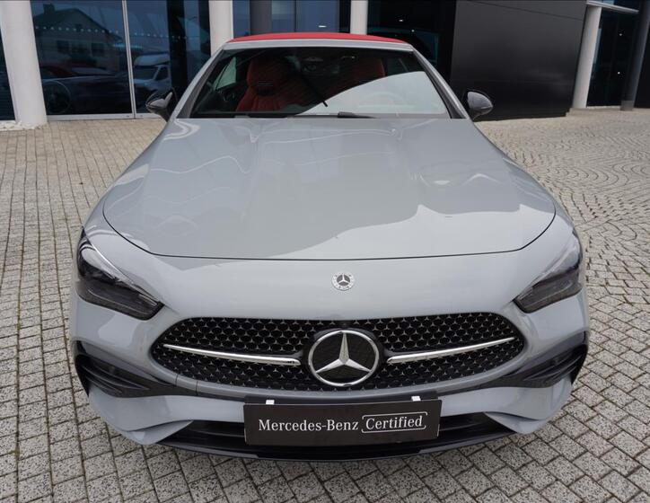 Mercedes-Benz 200 8