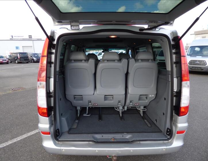 Mercedes-Benz Viano 31