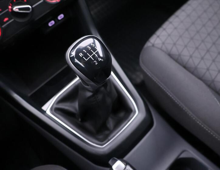 Volkswagen T-Cross 27