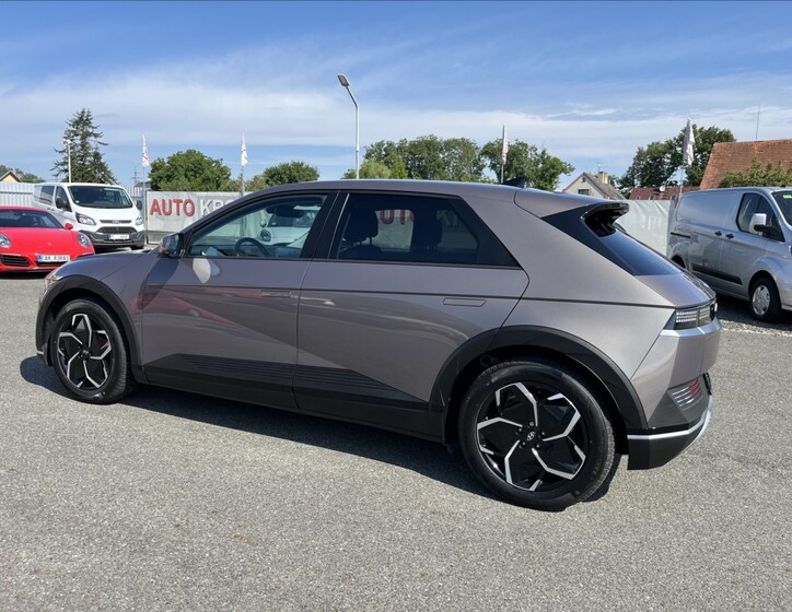 Hyundai IONIQ 9