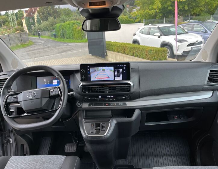 Toyota ProAce Verso 18