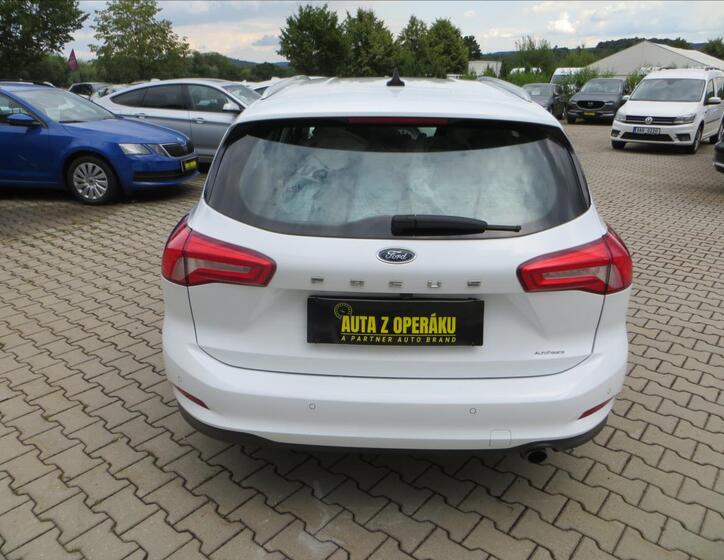 Ford Focus 6
