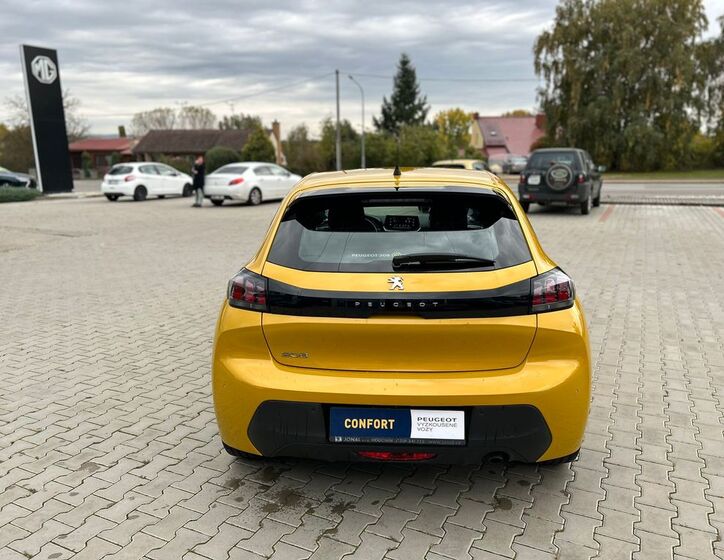 Peugeot 208 12