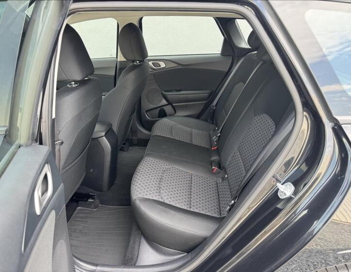 KIA Ceed 19