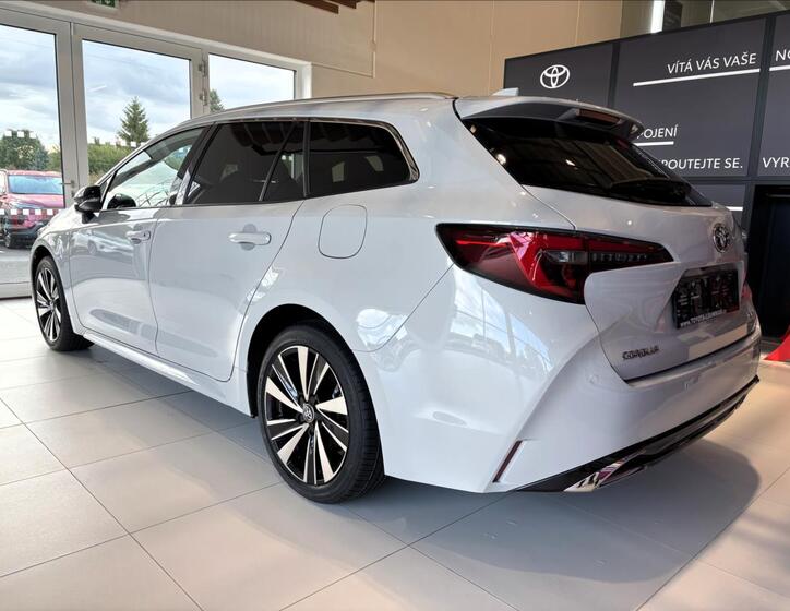 Toyota Corolla 5