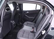 Mercedes-Benz GLA 15