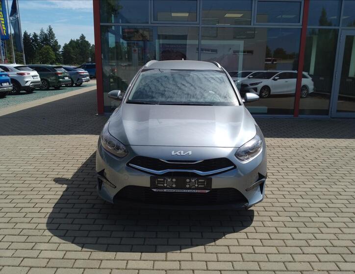 KIA Ceed 5