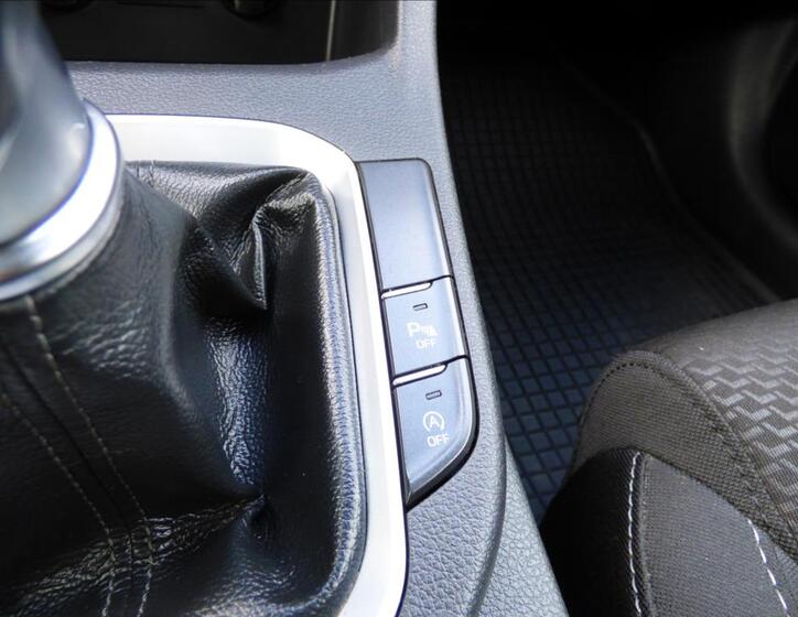 Hyundai i30 37