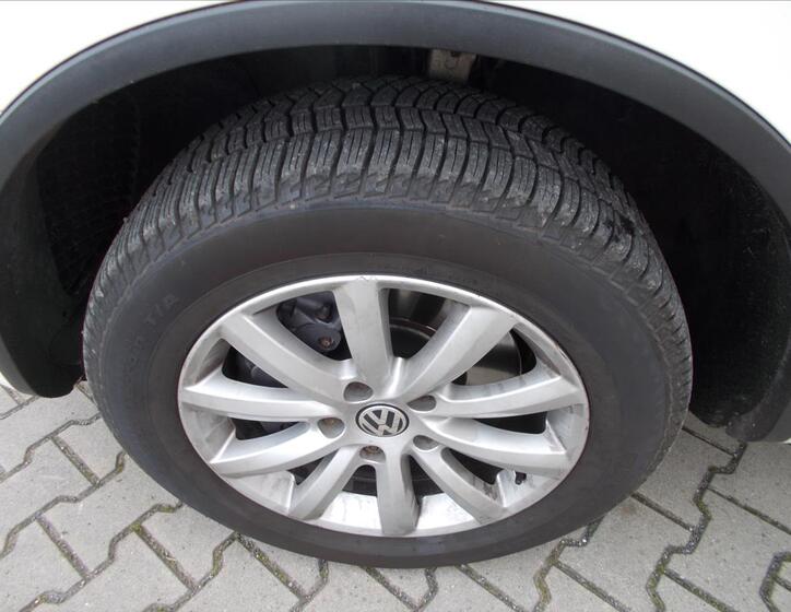 Volkswagen Touareg 6