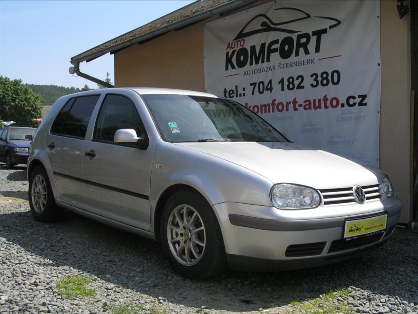 Volkswagen Golf 1