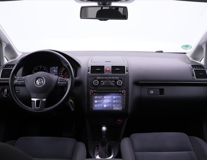 Volkswagen Touran 31