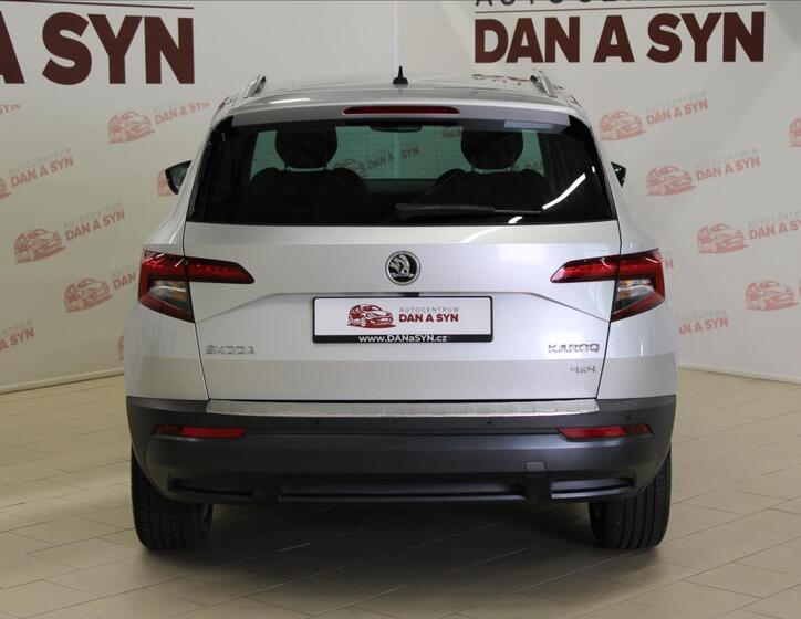 Škoda Karoq 5
