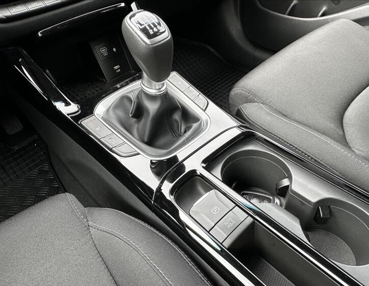 Hyundai i30 13