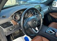 Mercedes-Benz GLS 9