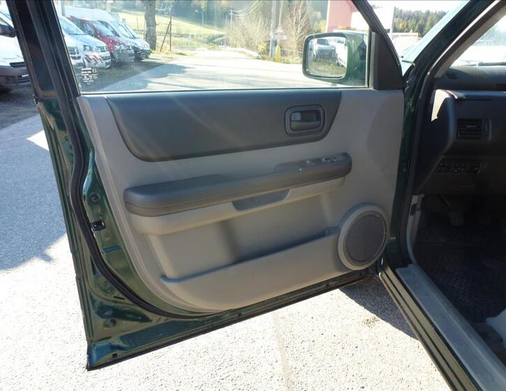 Nissan X-Trail 13