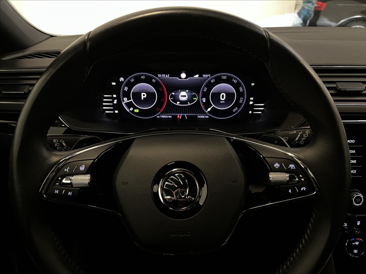 Škoda Superb