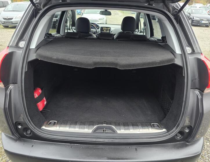 Peugeot 2008 11