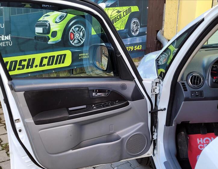 Suzuki SX4 23
