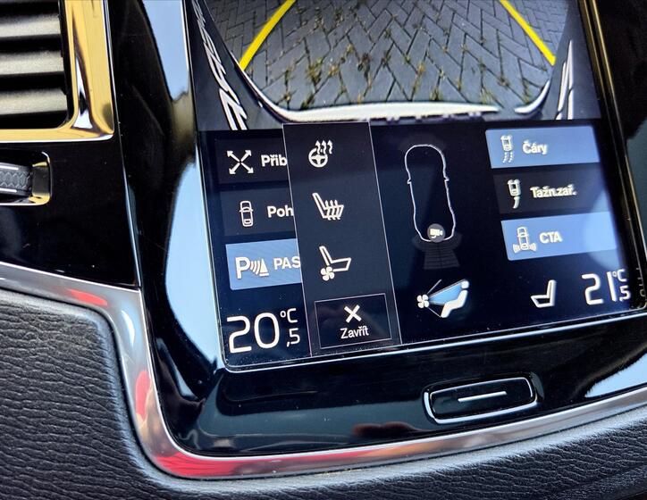 Volvo XC90 22