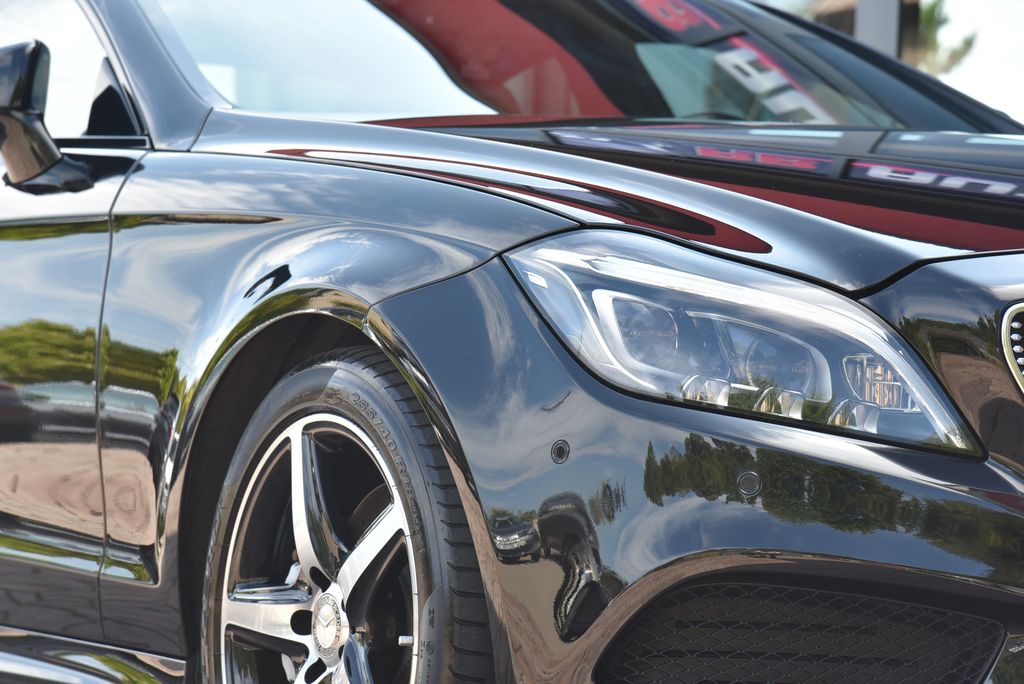 Mercedes-Benz CLS