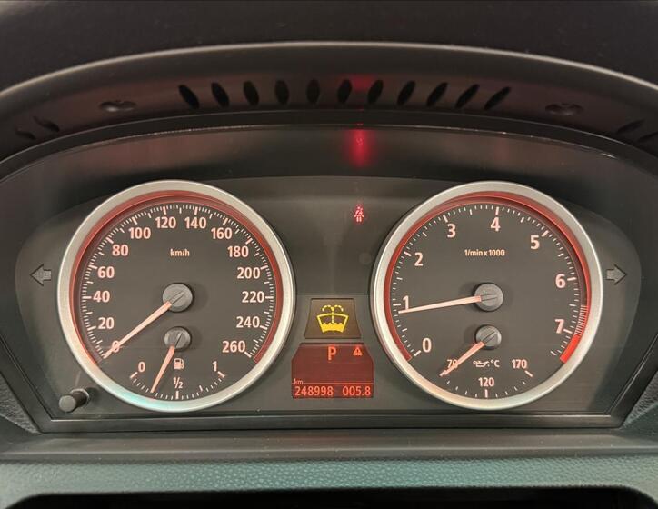 BMW Řada 6 23