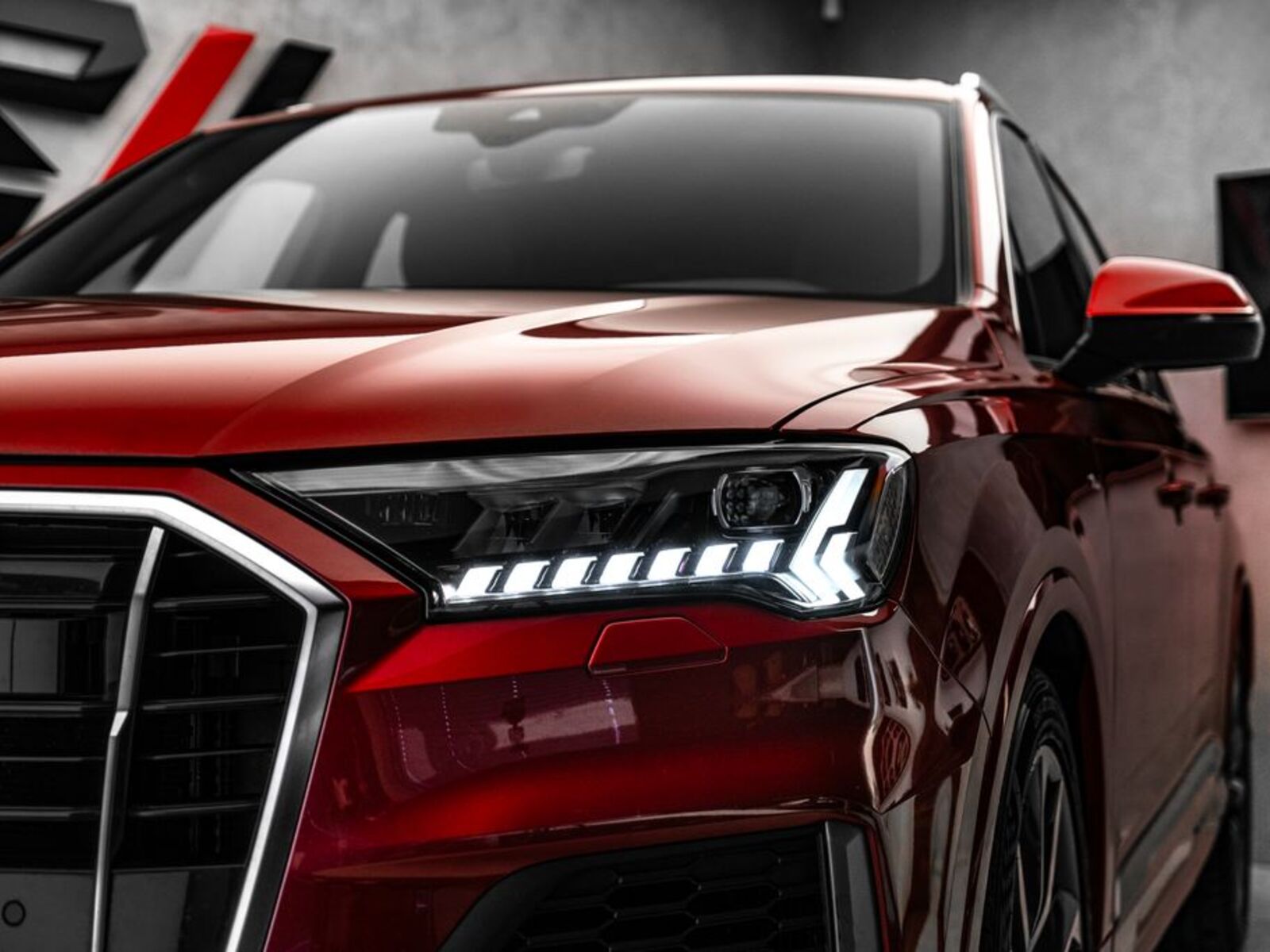 Audi Q7 8