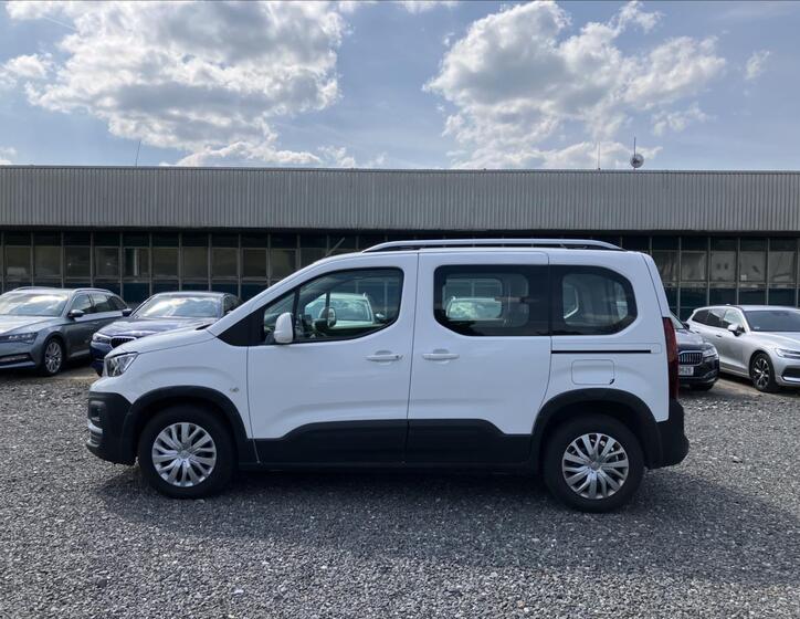 Peugeot Rifter 3