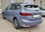 BMW Řada 2 8