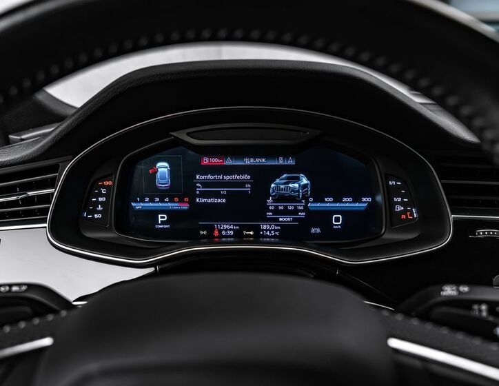 Audi SQ8 23