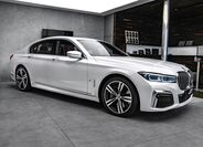 BMW Řada 7 4